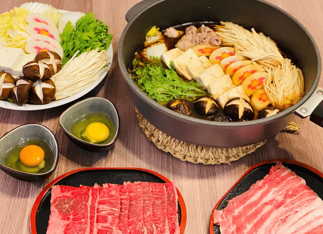 叔教你酱汁调法只需几样食材比卖的好吃pg电子试玩平台日式寿喜锅轻松做大(图6)